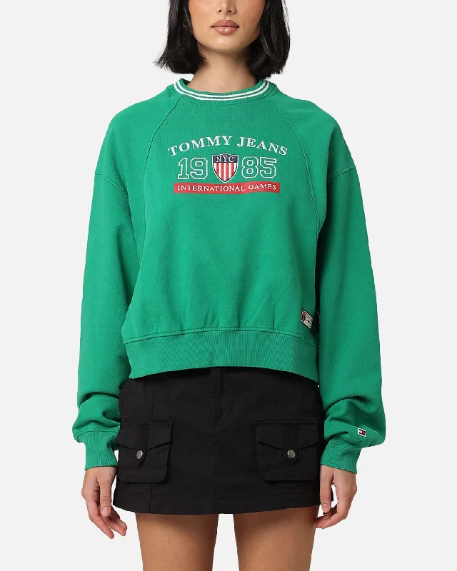 Tommy Jeans Women's TJW Archive Games Crewneck Green Malachite Comfortable Dark Wash Jeans Tommy Jeans Women's TJW Archive Games Crewneck Green Malachite Comfortable Dark Wash Jeans