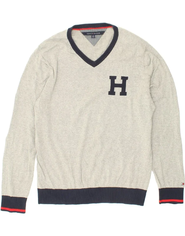 TOMMY HILFIGER Mens V-Neck Jumper Sweater Large Grey Knit Fabric Woven Fabric Fleece Fabric TOMMY HILFIGER Mens V-Neck Jumper Sweater Large Grey Knit Fabric Woven Fabric Fleece Fabric