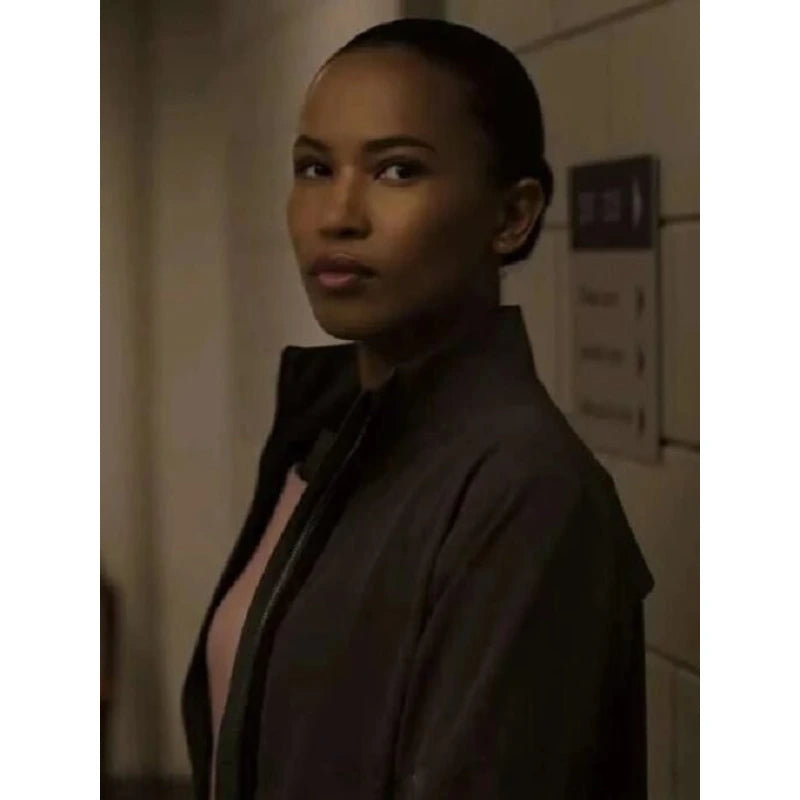 Fola Evans-Akingbola The Night Agent 2023 Green Jacket Zippered Front Buttoned Front Snap Front