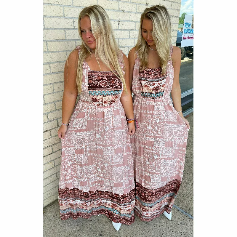 Laylee Bohemian Print Maxi Dress (Regulat & Plus sizes) Fashionable Chiffon Maxi Dress Laylee Bohemian Print Maxi Dress (Regulat & Plus sizes) Fashionable Chiffon Maxi Dress