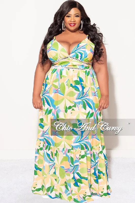 Final Sale Plus Size Sleeveless Tiered Maxi Dress In Yellow and Green Floral Multi Color Print Comfortable Long-Sleeve Maxi Dress Final Sale Plus Size Sleeveless Tiered Maxi Dress In Yellow and Green Floral Multi Color Print Comfortable Long-Sleeve Maxi Dress