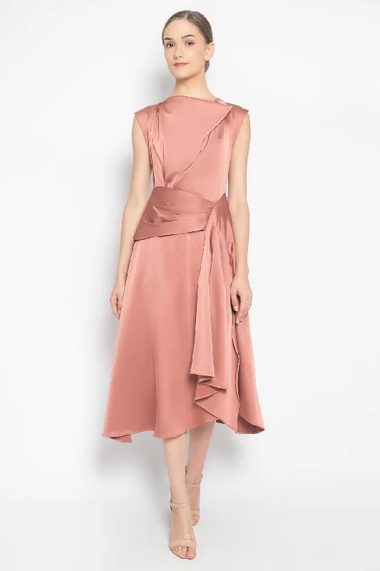 Savannah Dress in Dusty Rose
