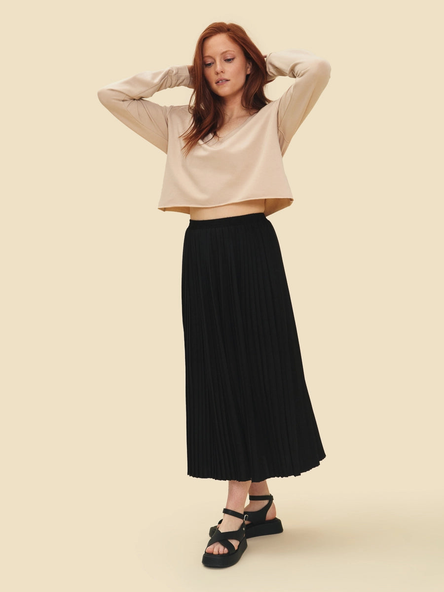 Hazel Black Pleated Skirt summer skirt style